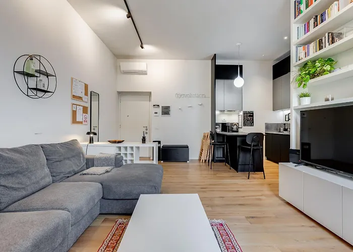 Modern Flat In Vatican Apartment *
